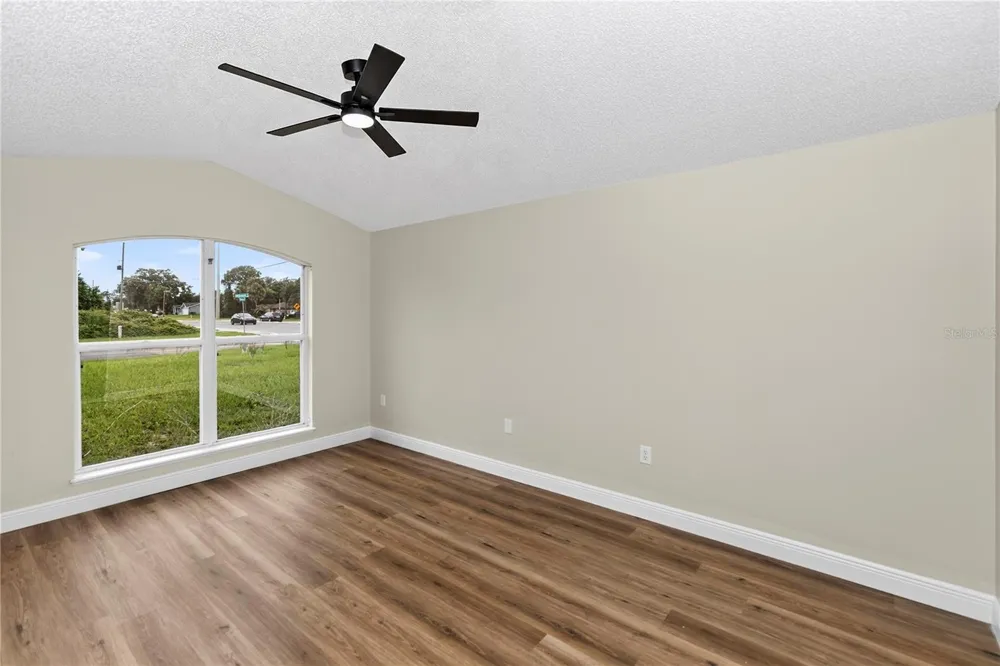 2190 GLENLOCK DRIVE Deltona, FL 32725