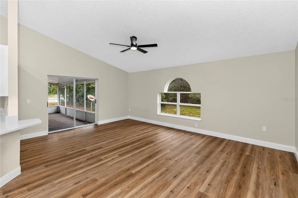 2190 GLENLOCK DRIVE Deltona, FL 32725