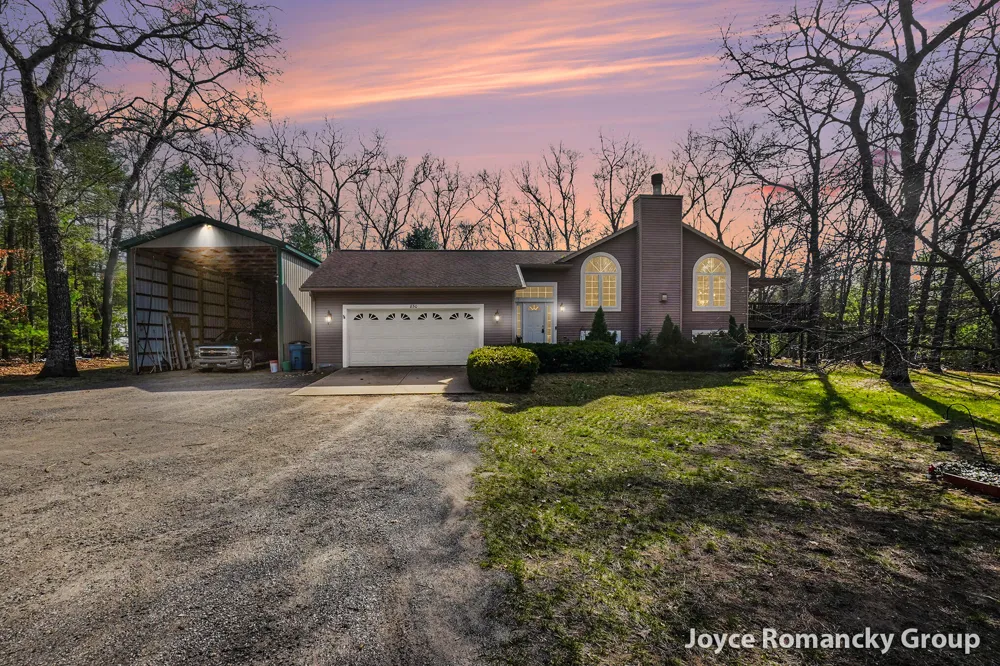 850 W White Lake Drive Blue Lake Township, MI 49457