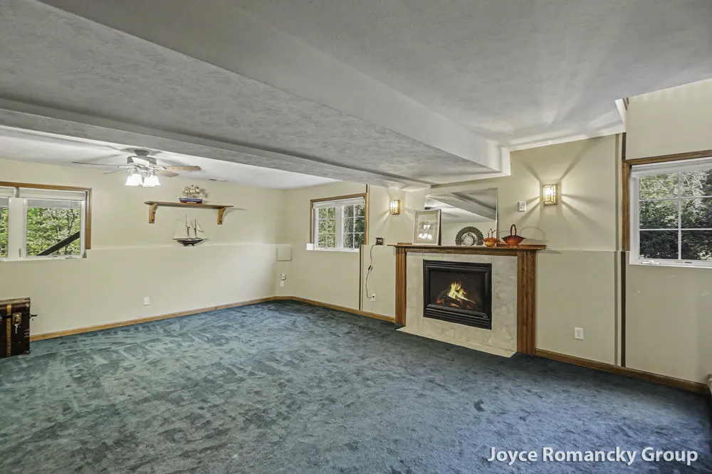 850 W White Lake Drive Blue Lake Township, MI 49457