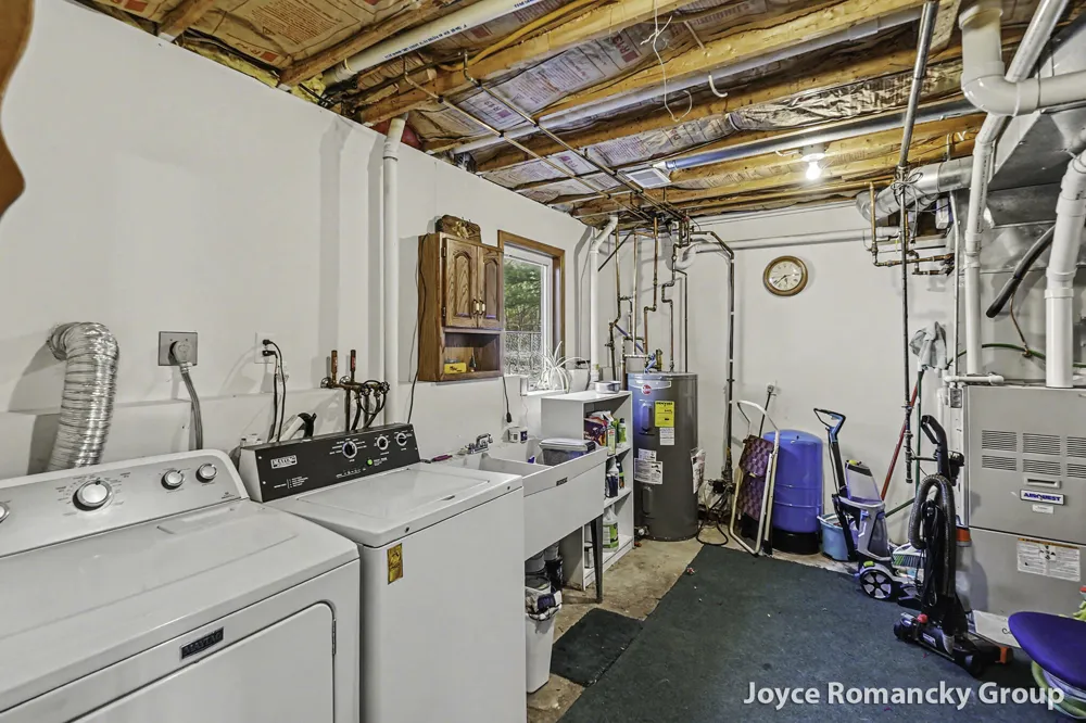 850 W White Lake Drive Blue Lake Township, MI 49457