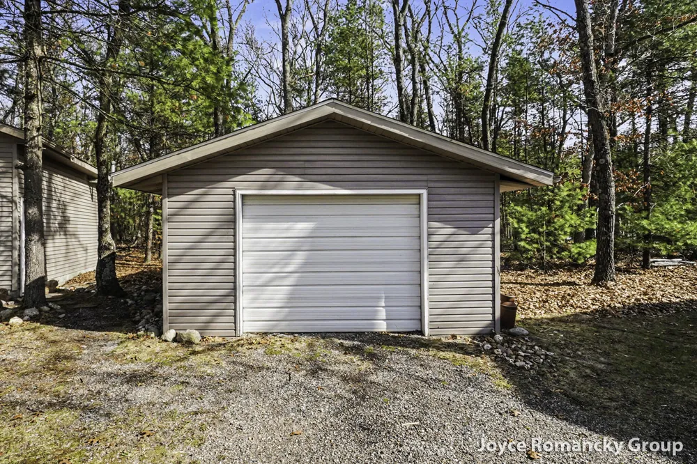 850 W White Lake Drive Blue Lake Township, MI 49457