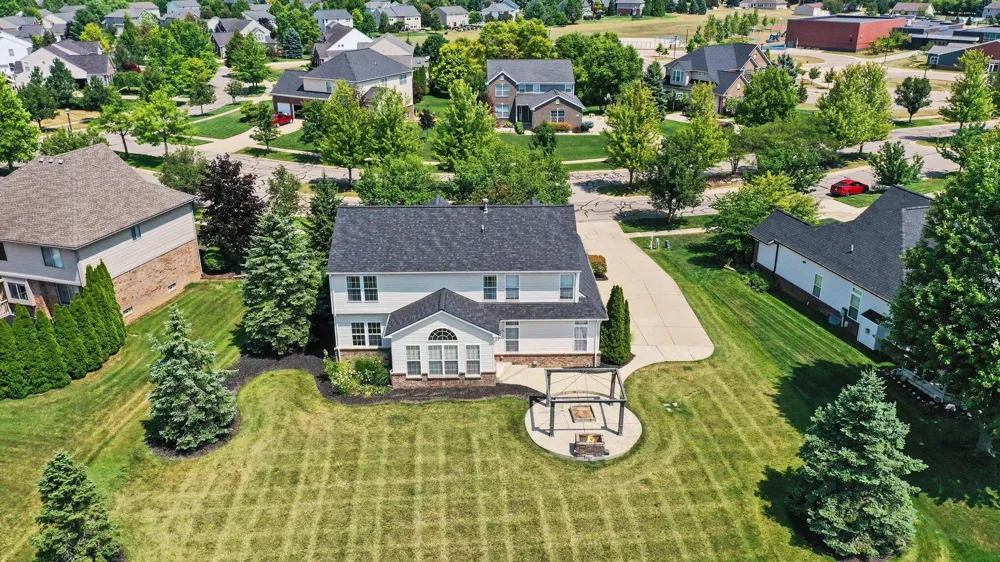 26123 Cornell Drive Lyon Charter Township, MI 48178