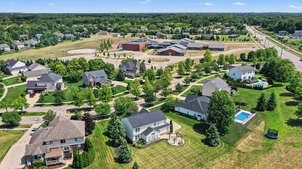 26123 Cornell Drive Lyon Charter Township, MI 48178