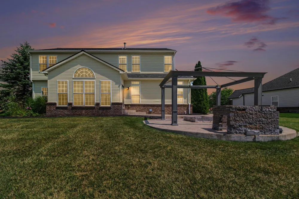 26123 Cornell Drive Lyon Charter Township, MI 48178