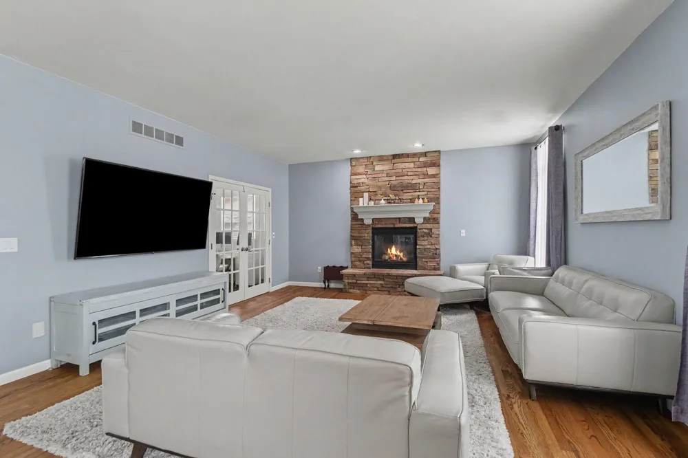 26123 Cornell Drive Lyon Charter Township, MI 48178