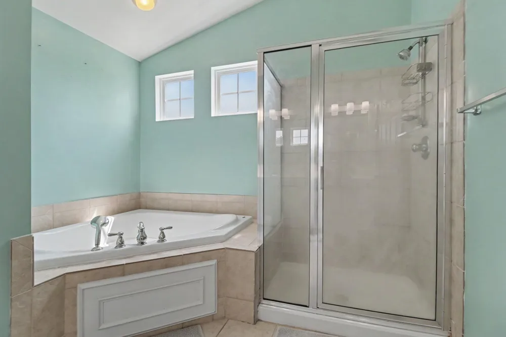 26123 Cornell Drive Lyon Charter Township, MI 48178