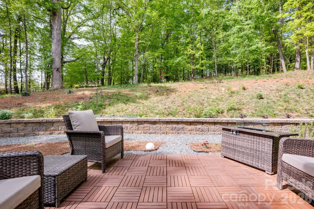 617 Teresa Circle Waxhaw, NC 28173
