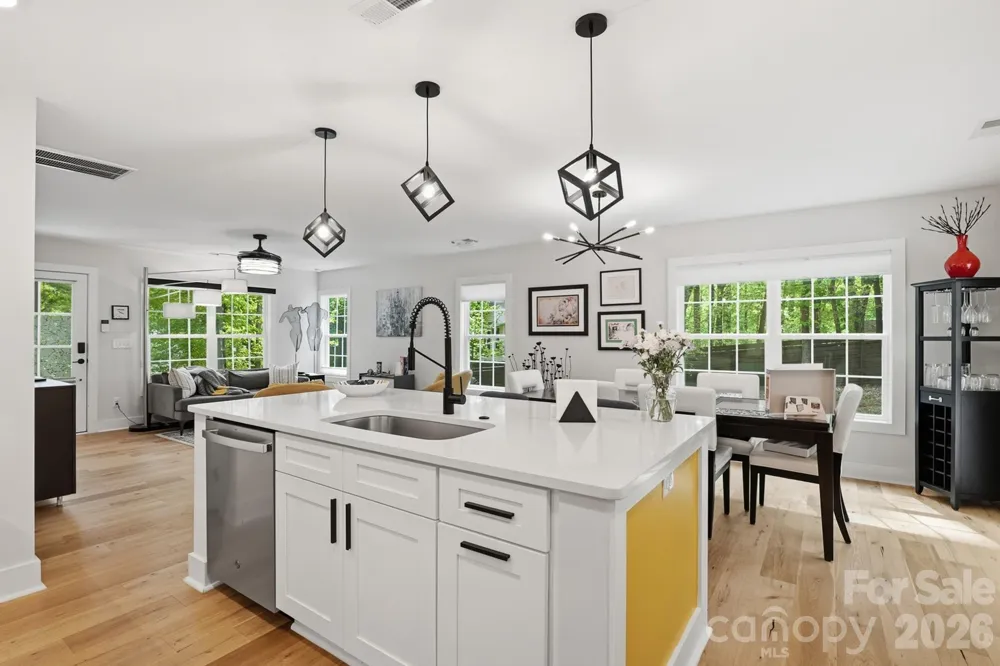 617 Teresa Circle Waxhaw, NC 28173