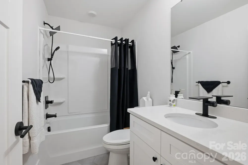 617 Teresa Circle Waxhaw, NC 28173