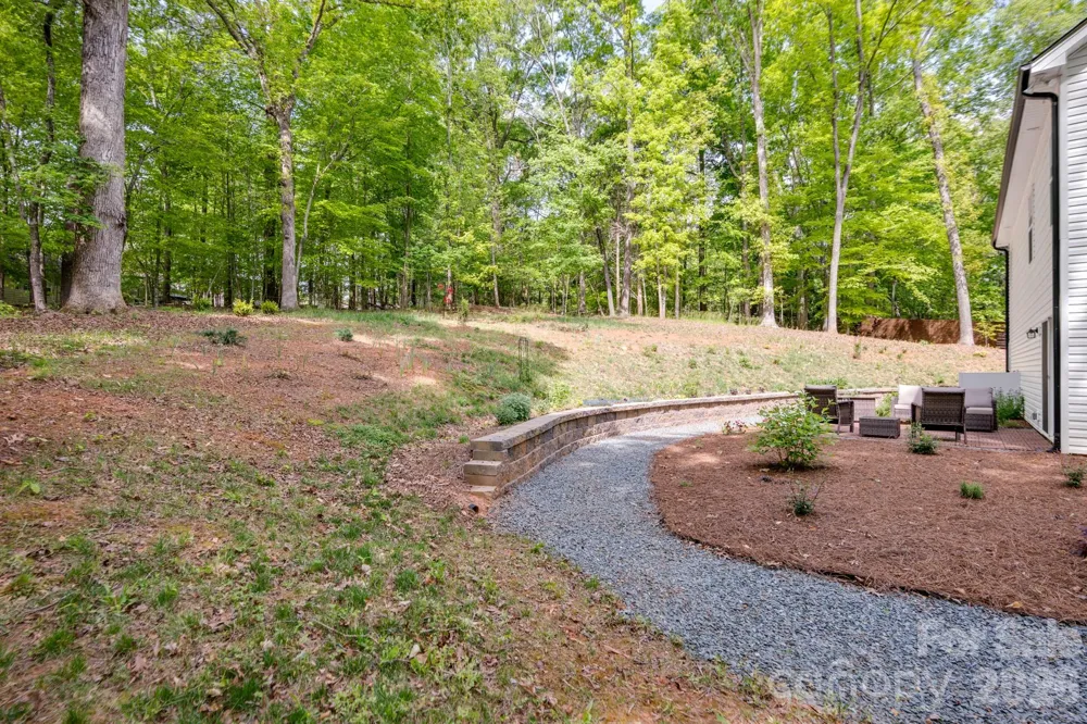 617 Teresa Circle Waxhaw, NC 28173