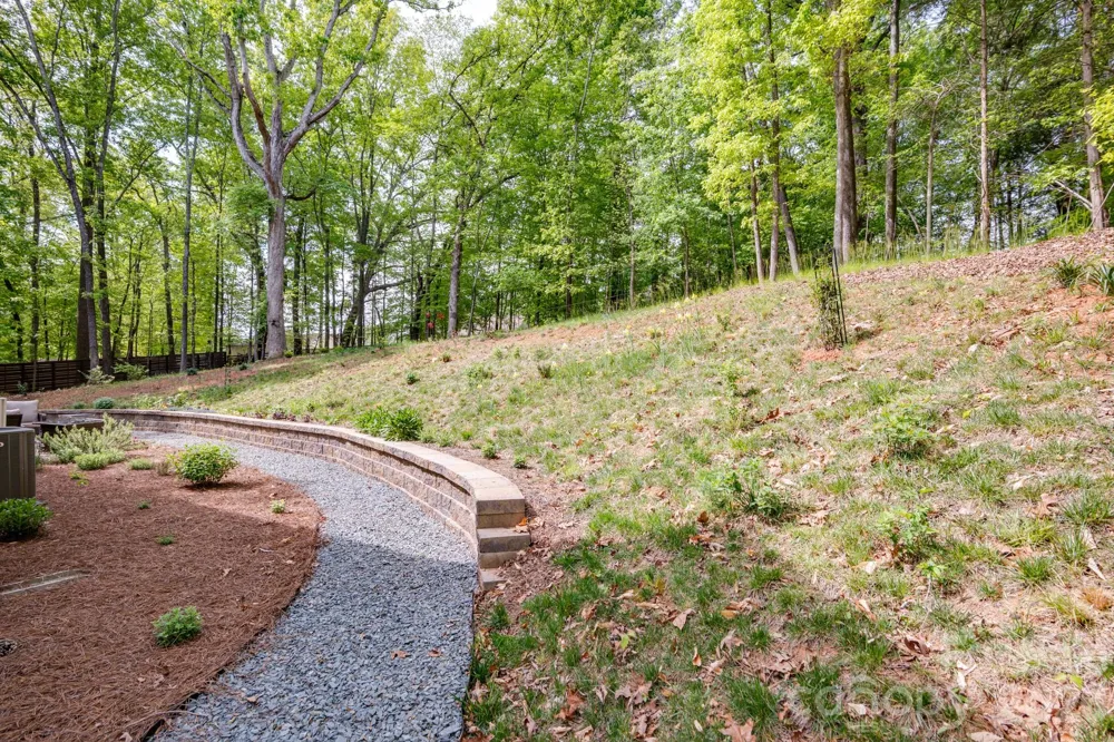 617 Teresa Circle Waxhaw, NC 28173