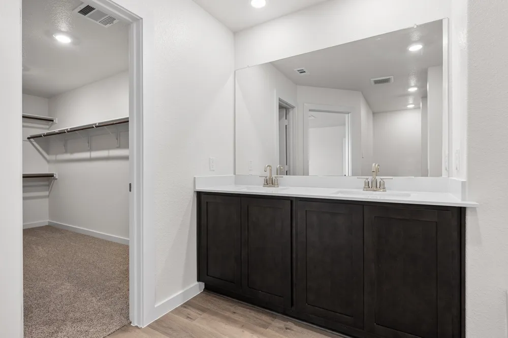 8304 Silverbow Drive Ponder, TX 76259