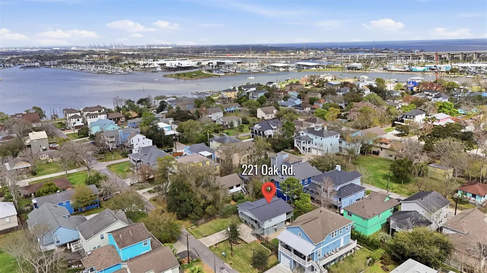 221 Oak Road Clear Lake Shores, TX 77565