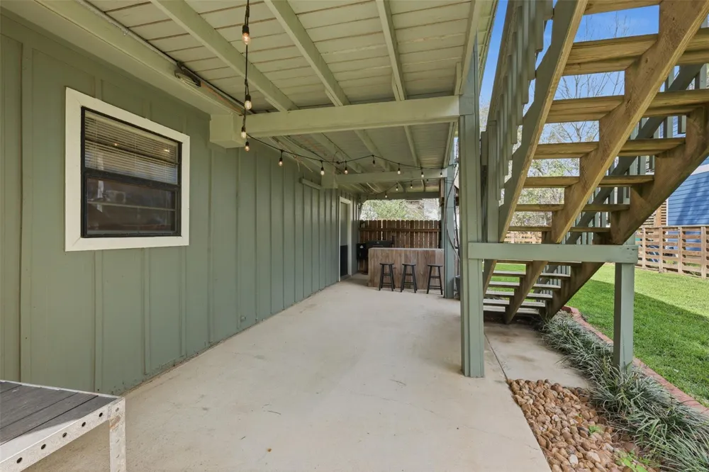 221 Oak Road Clear Lake Shores, TX 77565