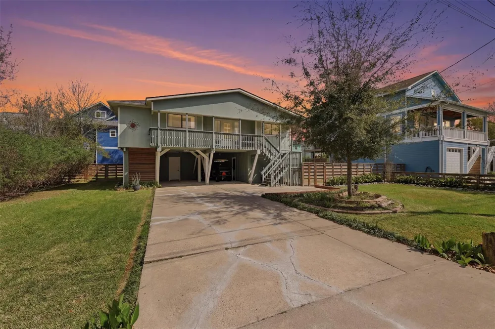 221 Oak Road Clear Lake Shores, TX 77565