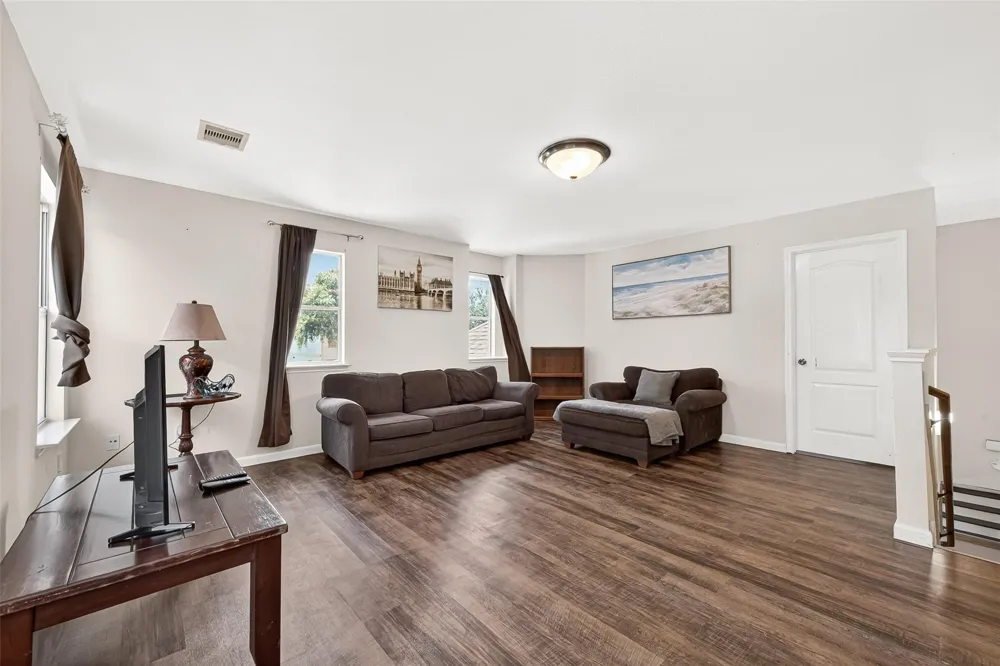 18902 Remington Park Drive Houston, TX 77073