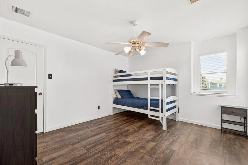 18902 Remington Park Drive Houston, TX 77073