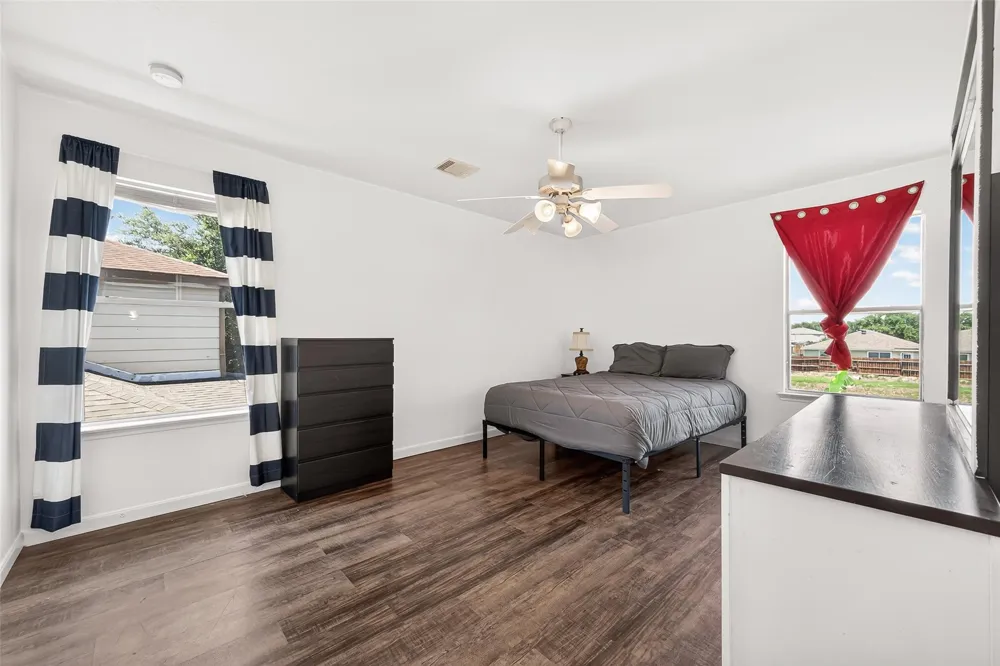 18902 Remington Park Drive Houston, TX 77073