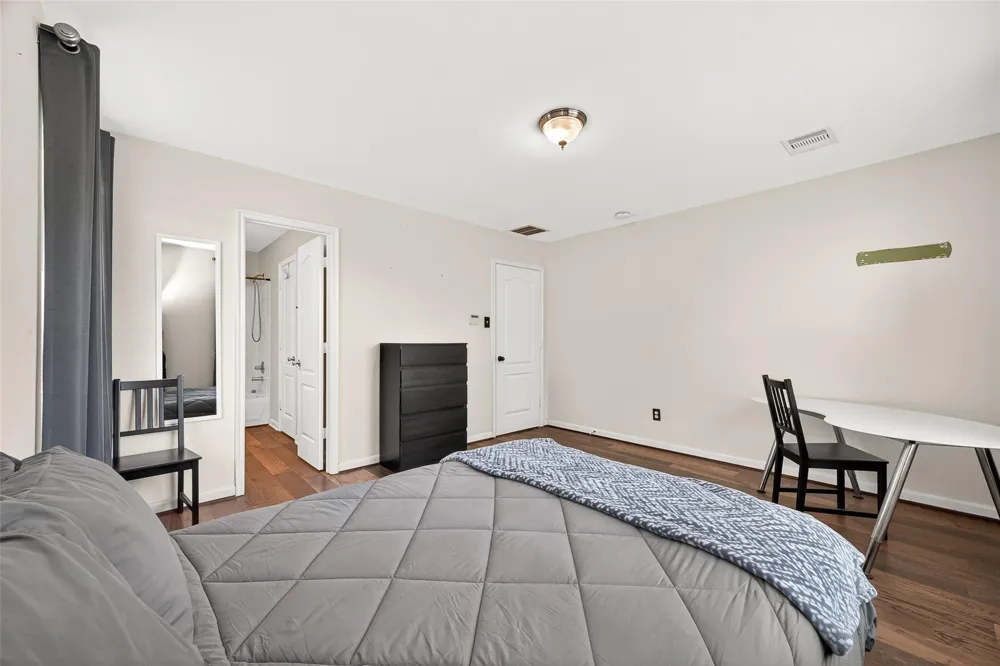 18902 Remington Park Drive Houston, TX 77073