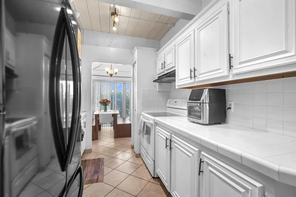 740 E Coco Plum Circle #3 Plantation, FL 33324