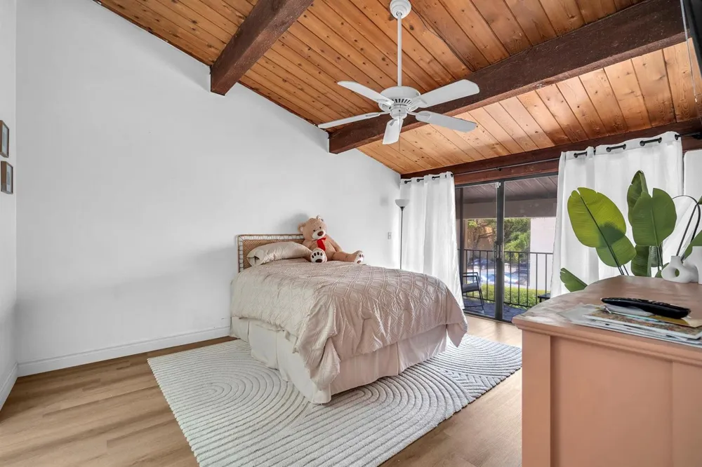 740 E Coco Plum Circle #3 Plantation, FL 33324
