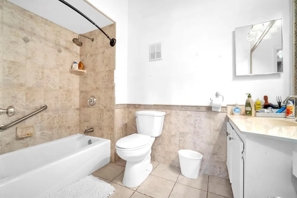 740 E Coco Plum Circle #3 Plantation, FL 33324