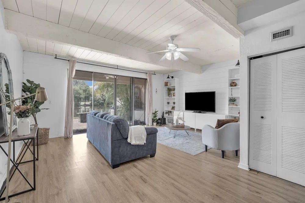 740 E Coco Plum Circle #3 Plantation, FL 33324