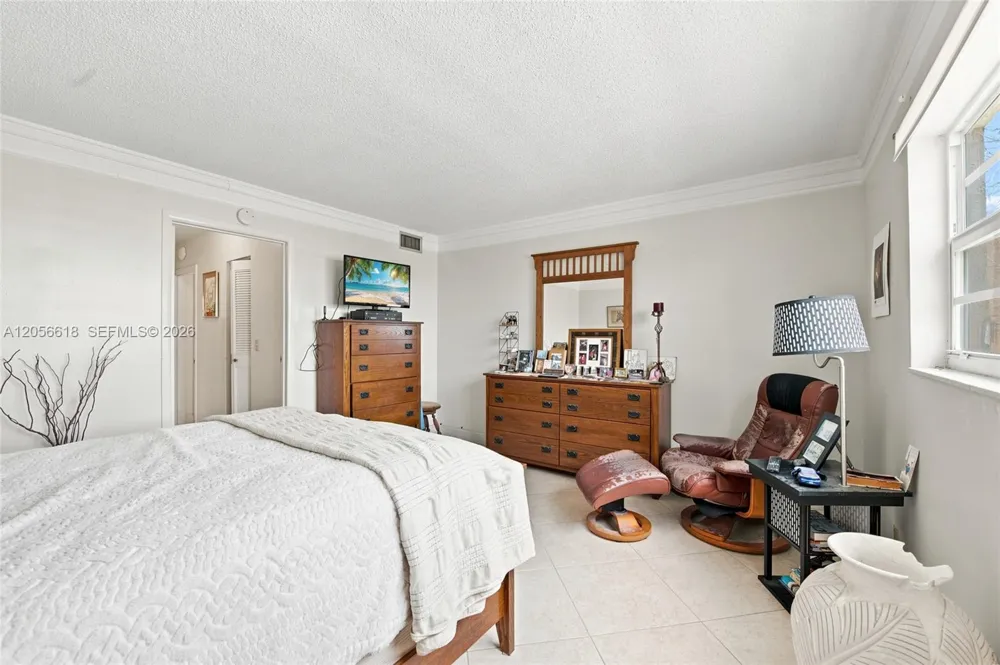 1025 SE 2nd Ave #406 Dania Beach, FL 33004