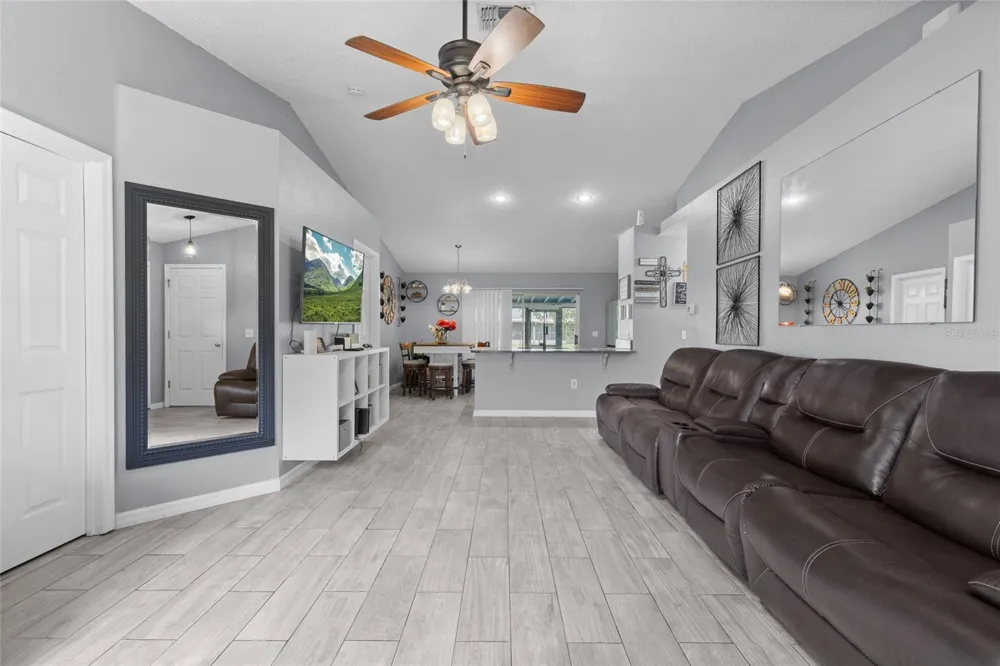 2472 PINE CHASE CIRCLE St Cloud, FL 34769