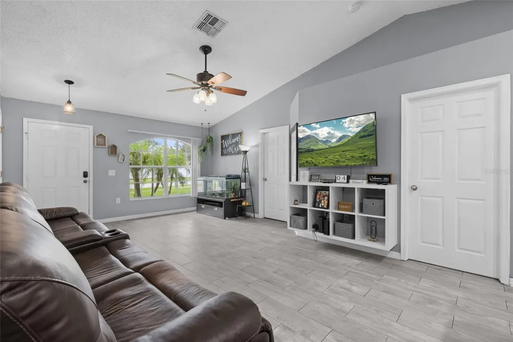 2472 PINE CHASE CIRCLE St Cloud, FL 34769