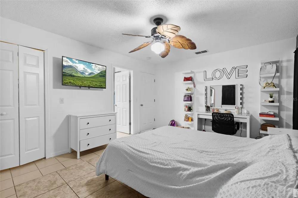 2472 PINE CHASE CIRCLE St Cloud, FL 34769