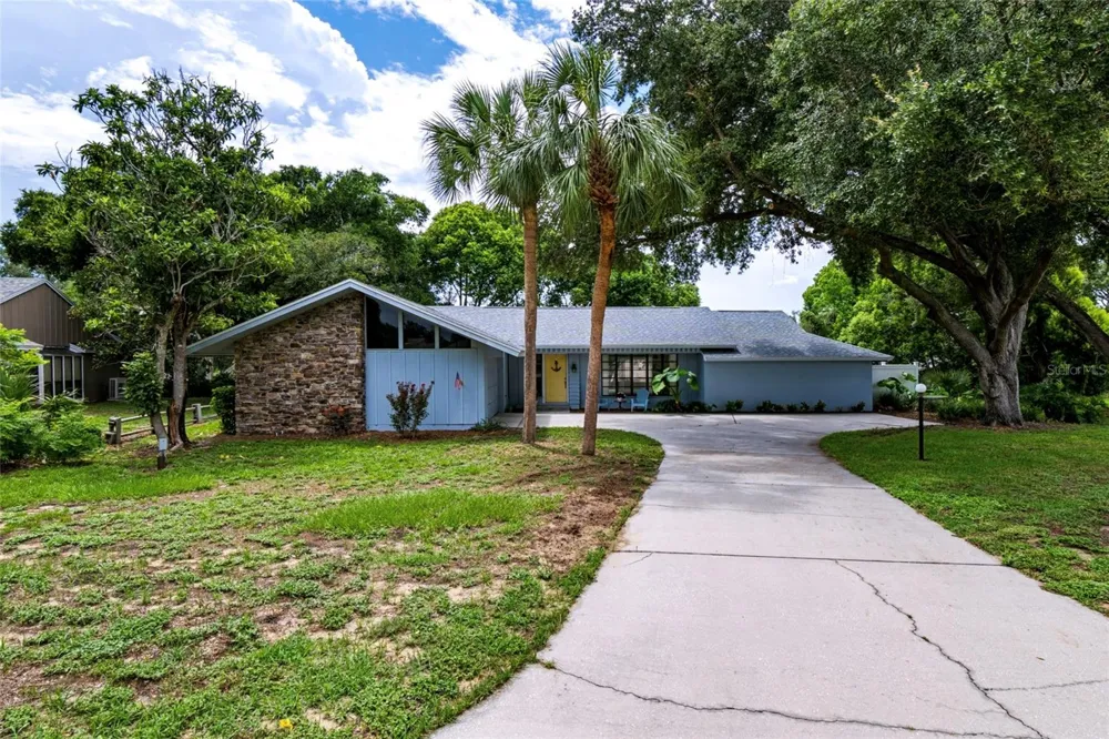 34007 SABAL WAY Leesburg, FL 34788