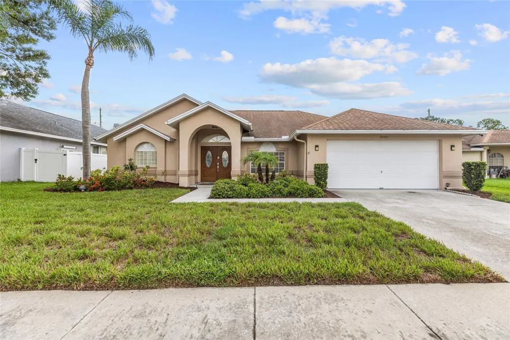 22861 STERLING MANOR LOOP Lutz, FL 33549
