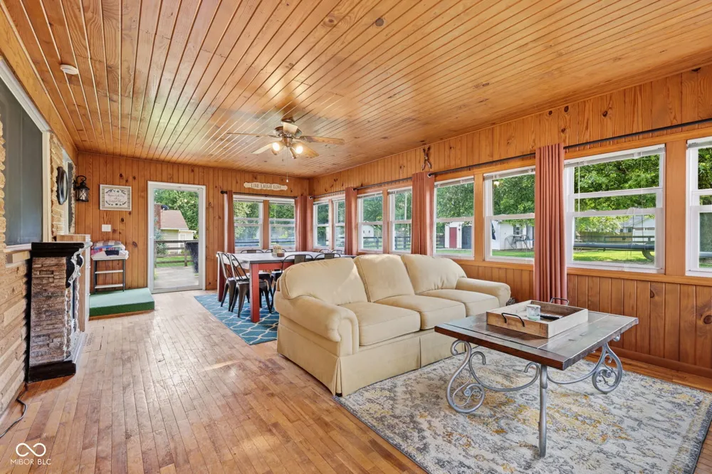 11597 State Road 140 Knightstown, IN 46148