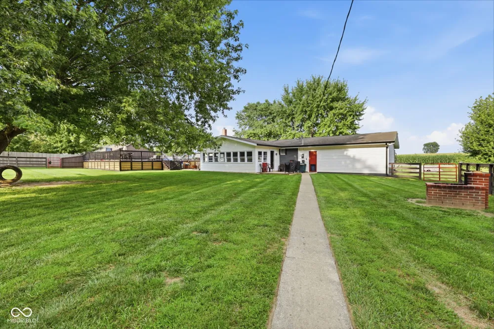 11597 State Road 140 Knightstown, IN 46148