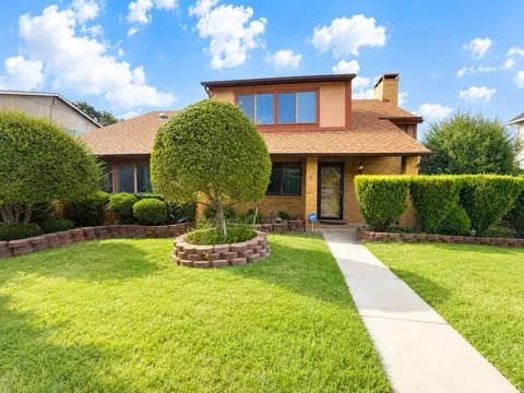 1734 Hartford Drive
