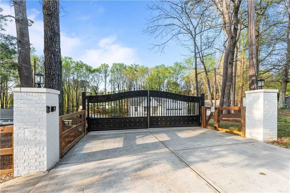 5758 Williams Road Norcross, GA 30093
