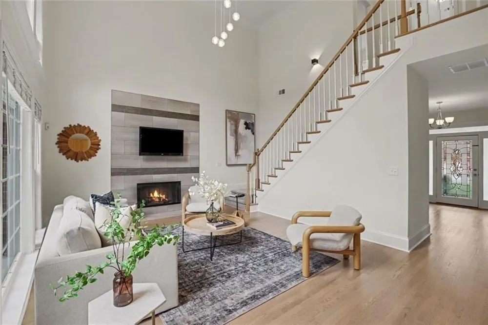 2335 Oakshire Court Decatur, GA 30033