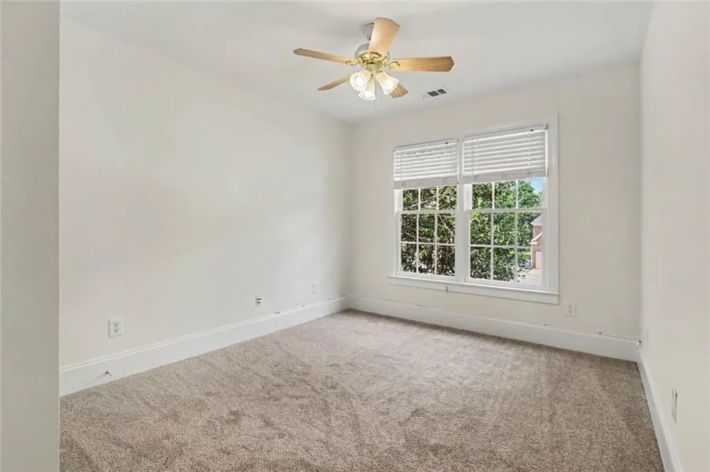 2335 Oakshire Court Decatur, GA 30033