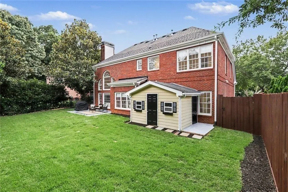 2335 Oakshire Court Decatur, GA 30033