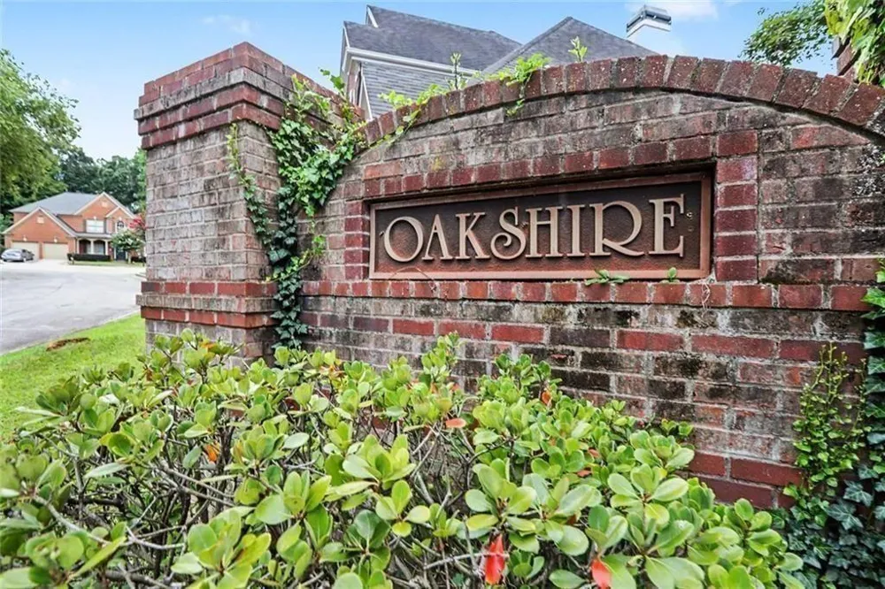 2335 Oakshire Court Decatur, GA 30033
