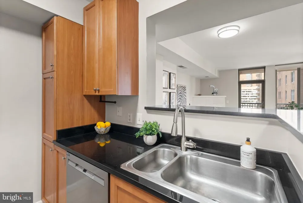851 GLEBE ROAD #1309 Arlington, VA 22203