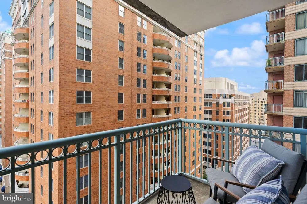 851 GLEBE ROAD #1309 Arlington, VA 22203