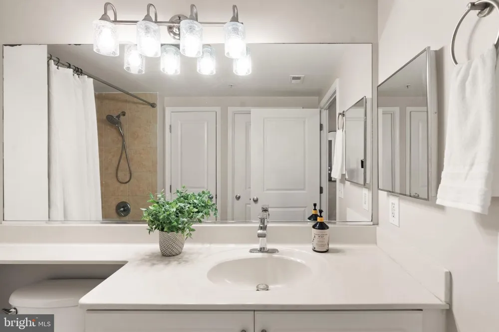 851 GLEBE ROAD #1309 Arlington, VA 22203