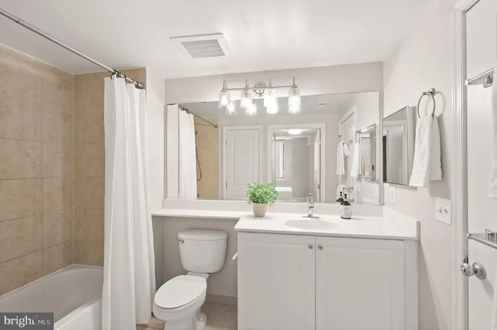 851 GLEBE ROAD #1309 Arlington, VA 22203