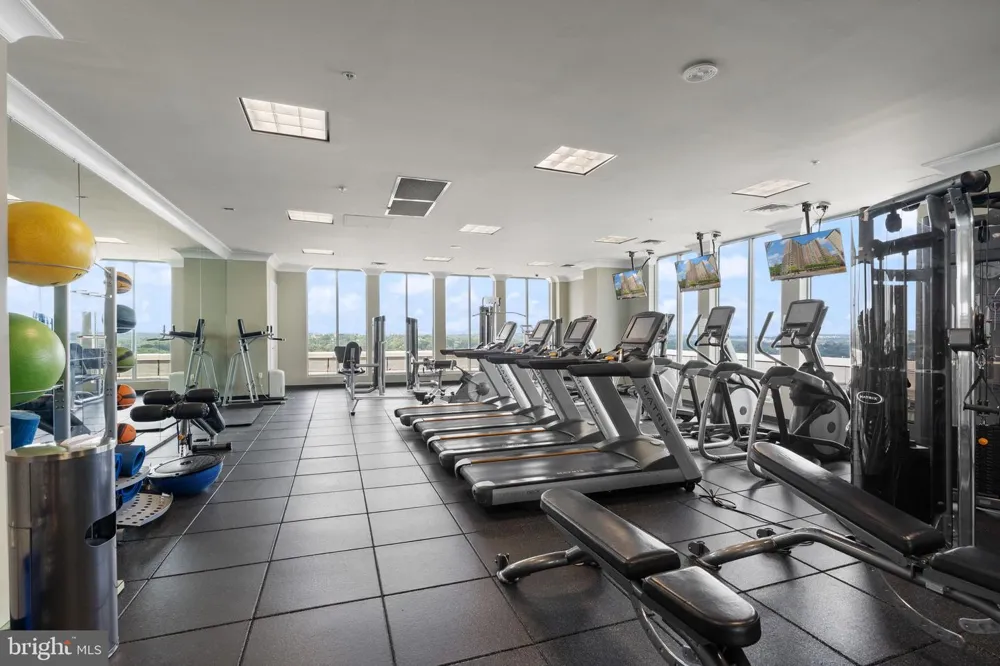 851 GLEBE ROAD #1309 Arlington, VA 22203
