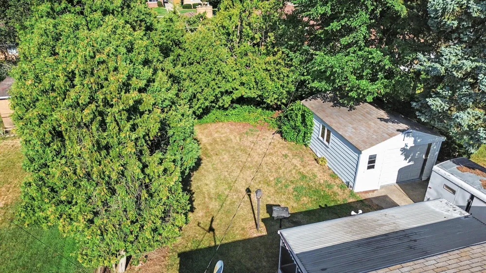 13429 Garfield Street Redford, MI 48239