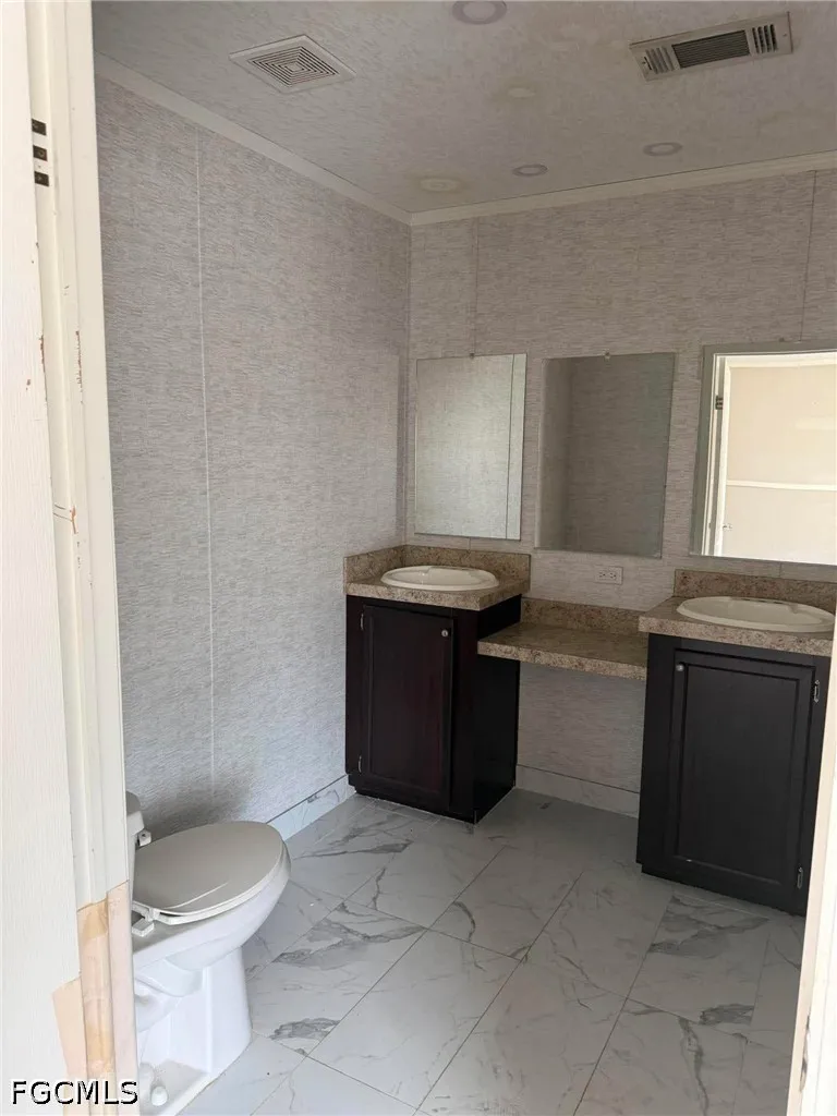 S Quebrada Street Clewiston, FL 33440