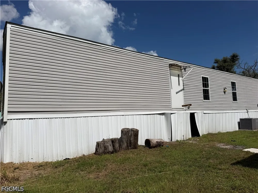 S Quebrada Street Clewiston, FL 33440
